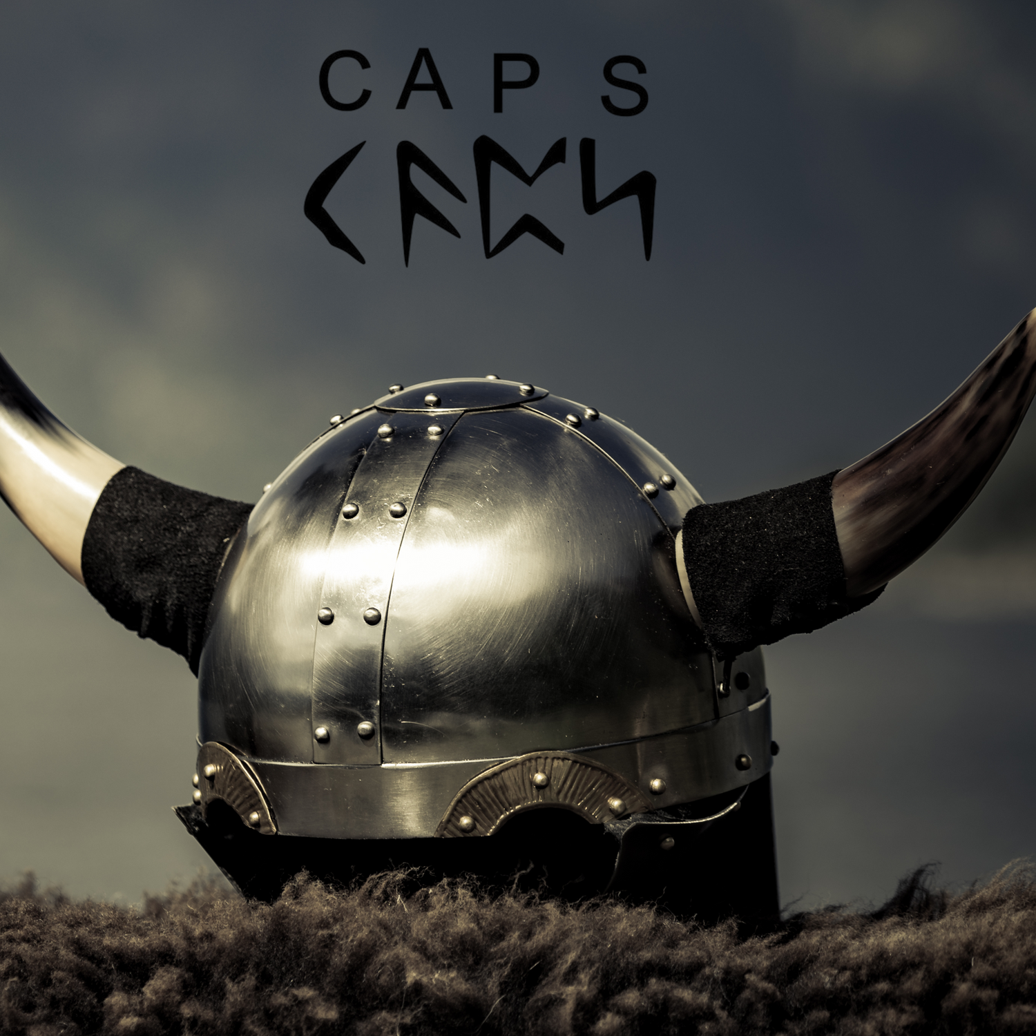 Caps